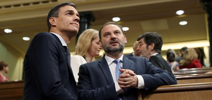 El Gobierno rebaja las previsiones de crecimiento de España hasta el 2,2%